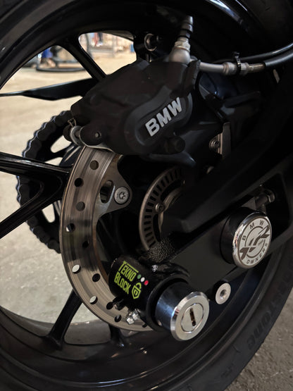 BMW M1000 XR